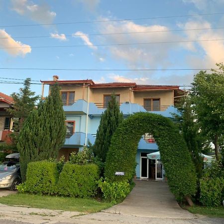 Vila Deni Tushemisht Ngoại thất bức ảnh