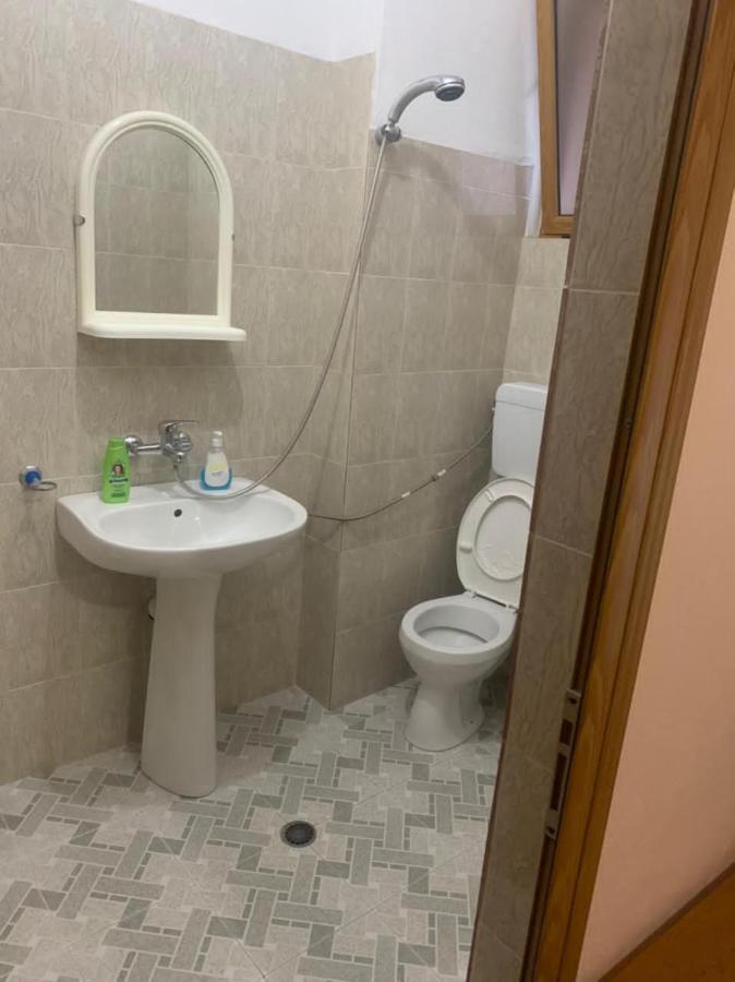 Vila Deni Tushemisht Ngoại thất bức ảnh